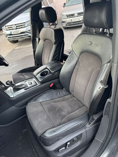 Audi Q7 2013