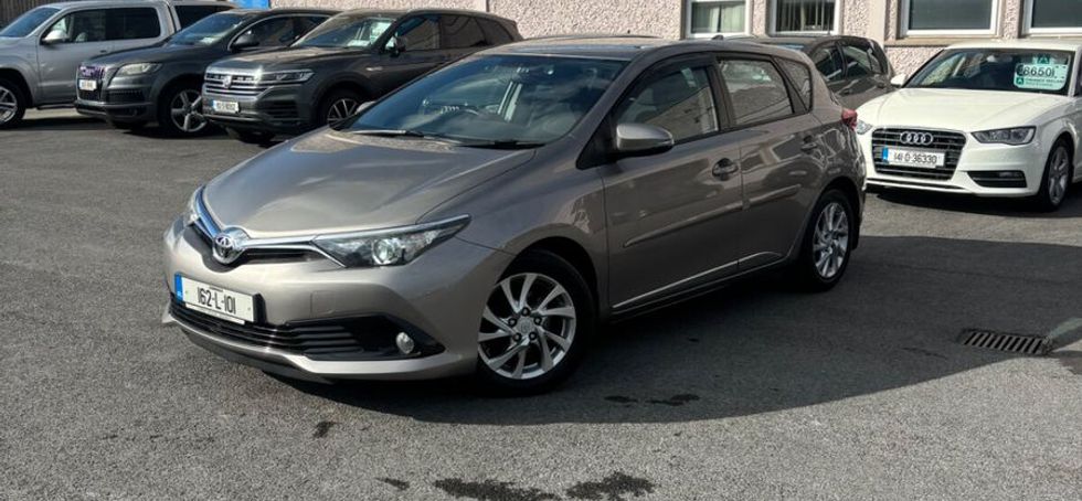 Toyota Auris 2016