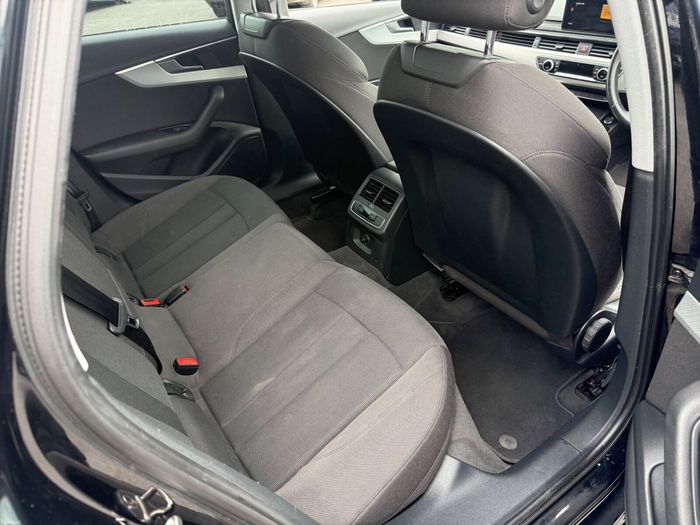 Audi A4 2015