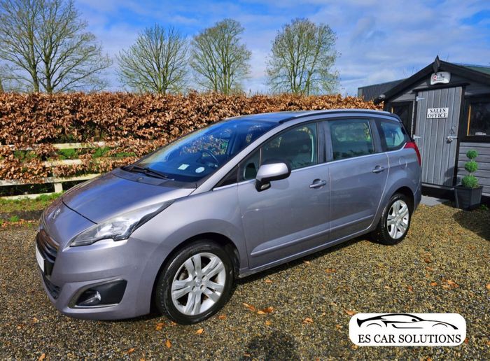 Peugeot 5008 2015