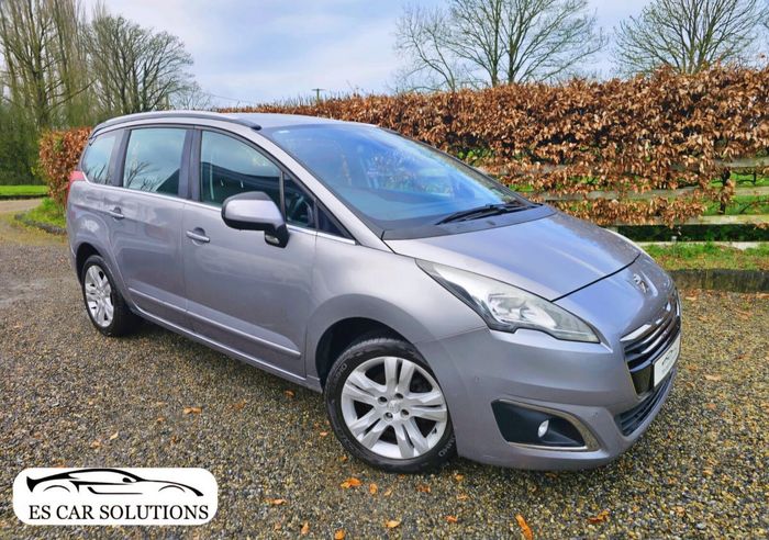 Peugeot 5008 2015