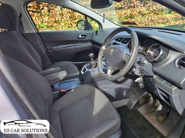 Peugeot 5008 2015