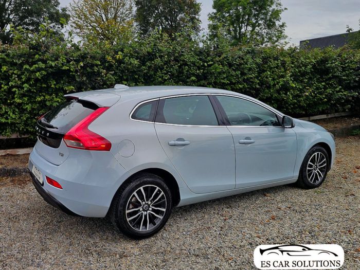 Volvo V40 2016