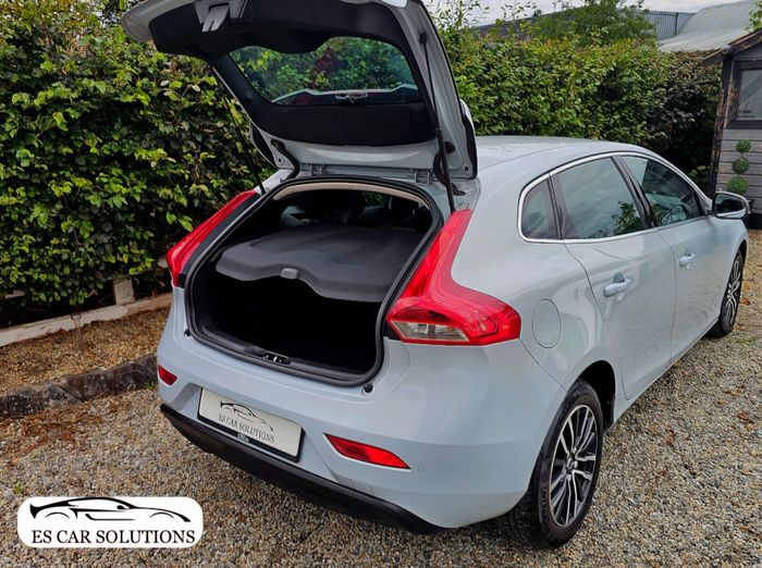 Volvo V40 2016