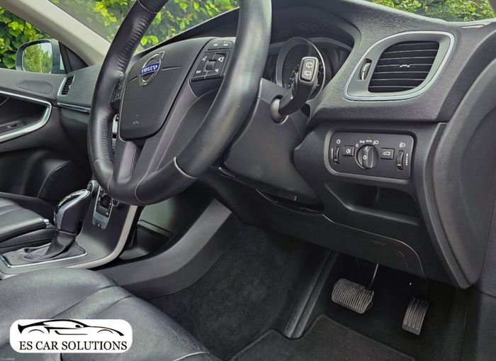 Volvo V40 2016