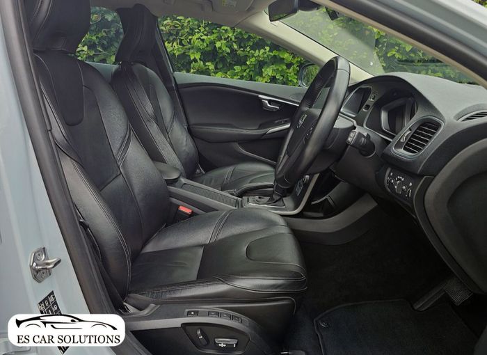 Volvo V40 2016