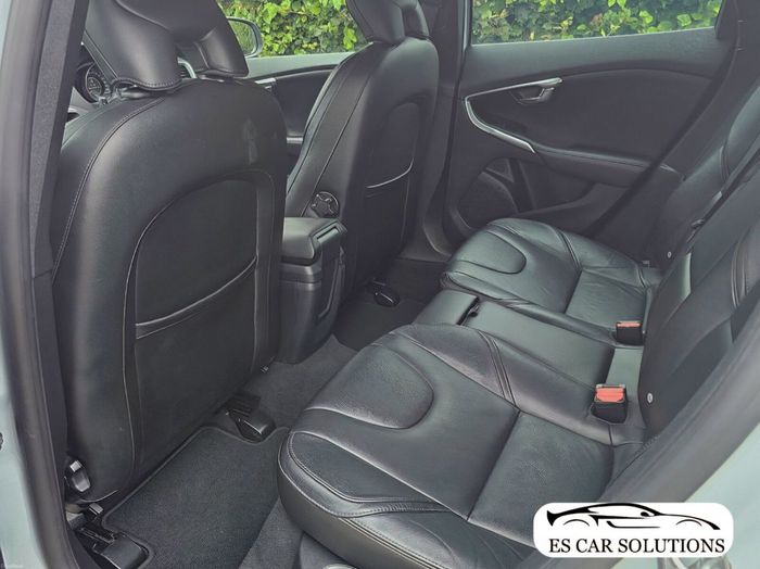 Volvo V40 2016