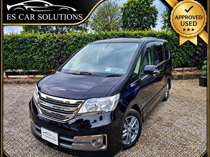 Nissan Serena 2012