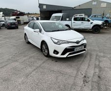 Toyota Avensis 2015