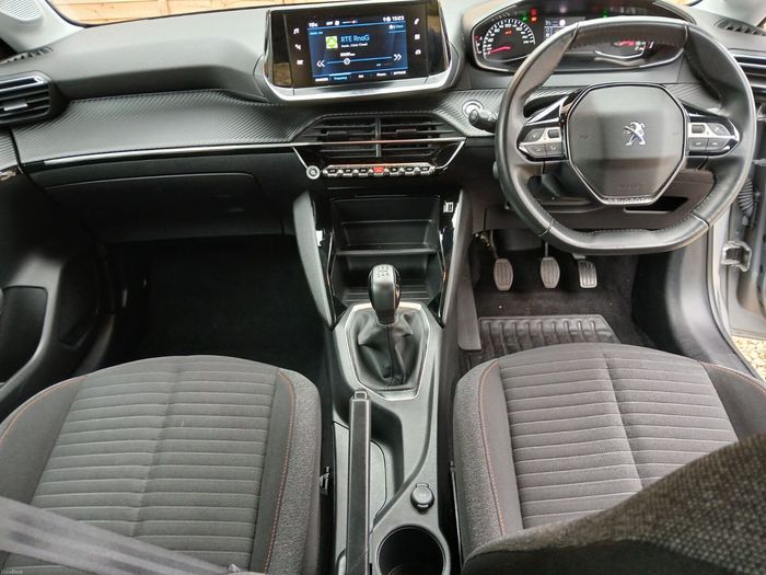 Peugeot 208 2022