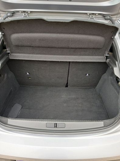 Peugeot 208 2022