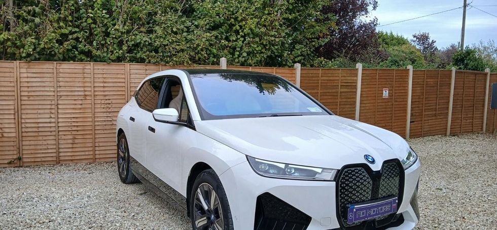 BMW IX 2022