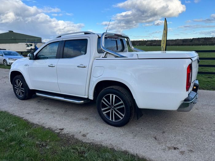 Mercedes-Benz X-Class 2020