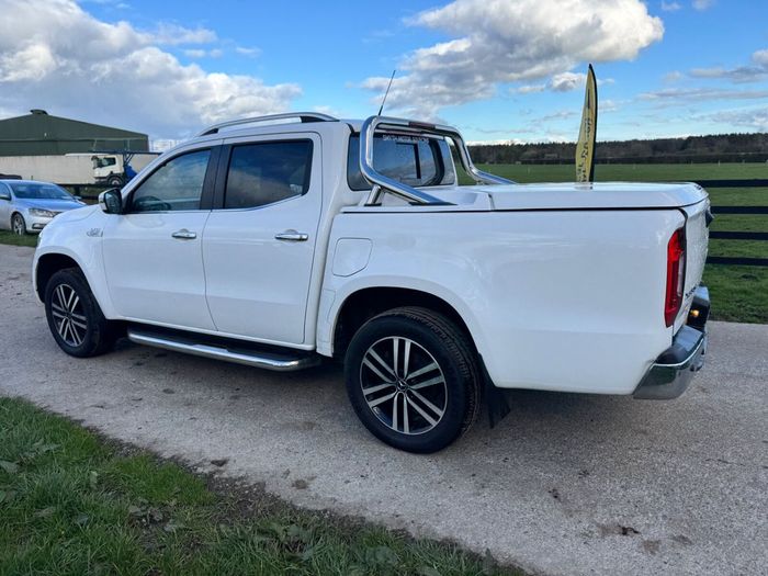 Mercedes-Benz X-Class 2020