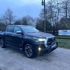 Toyota HiLux 2021