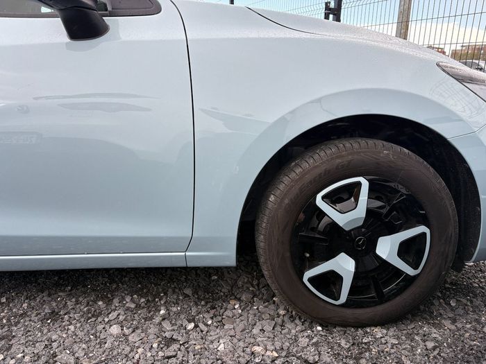 Mazda 2 2025