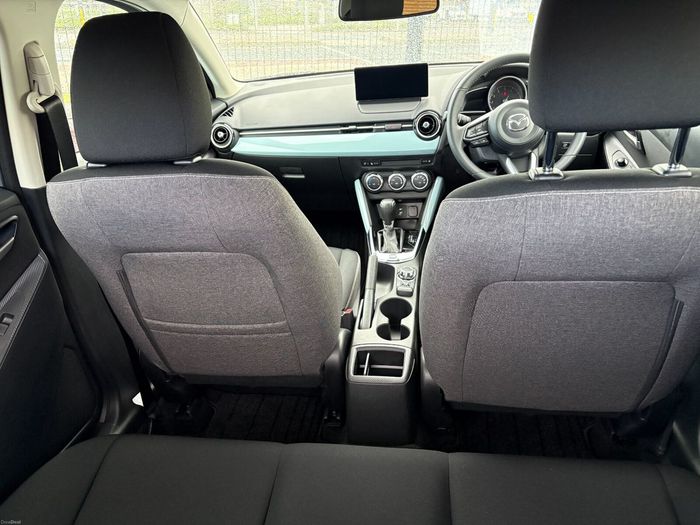 Mazda 2 2025