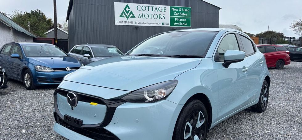 Mazda 2 2025