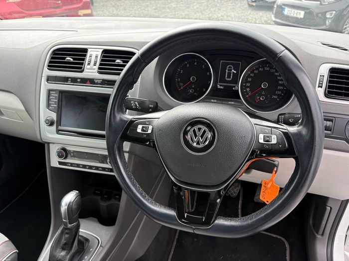 Volkswagen Polo 2016