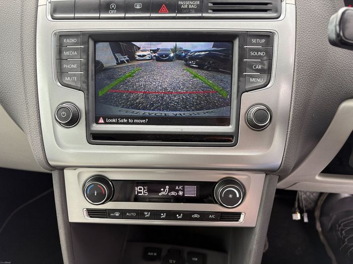 Volkswagen Polo 2016