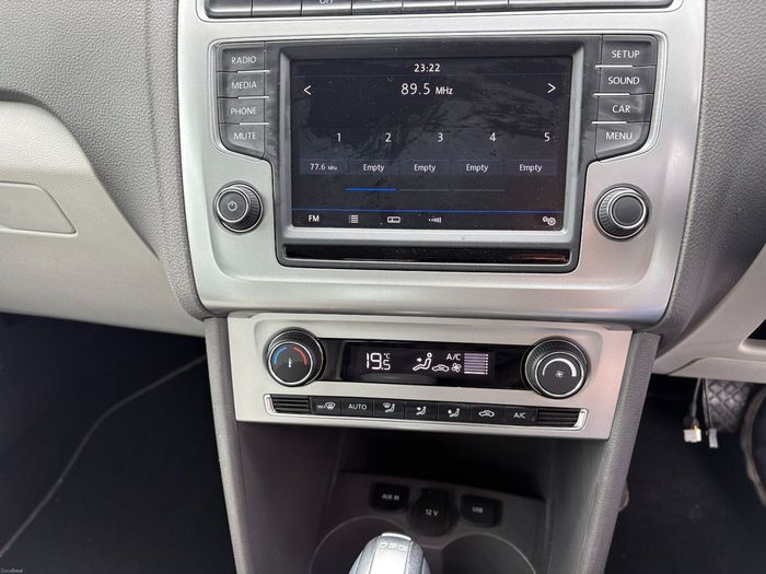 Volkswagen Polo 2016