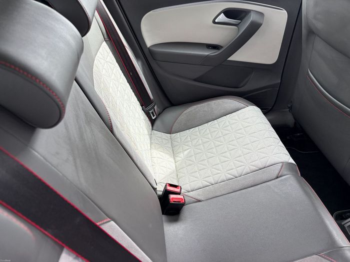 Volkswagen Polo 2016