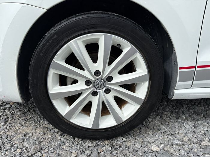 Volkswagen Polo 2016