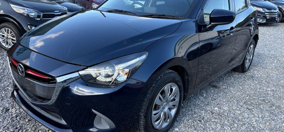 Mazda Demio 2016