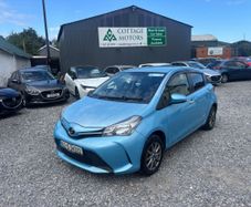 Toyota Vitz 2015