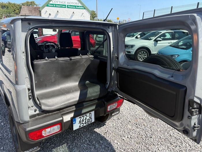 Suzuki Jimny 2022
