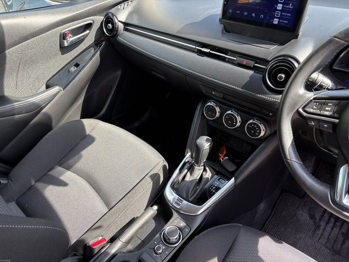 Mazda Demio 2017