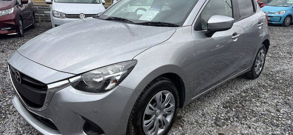 Mazda Demio 2016