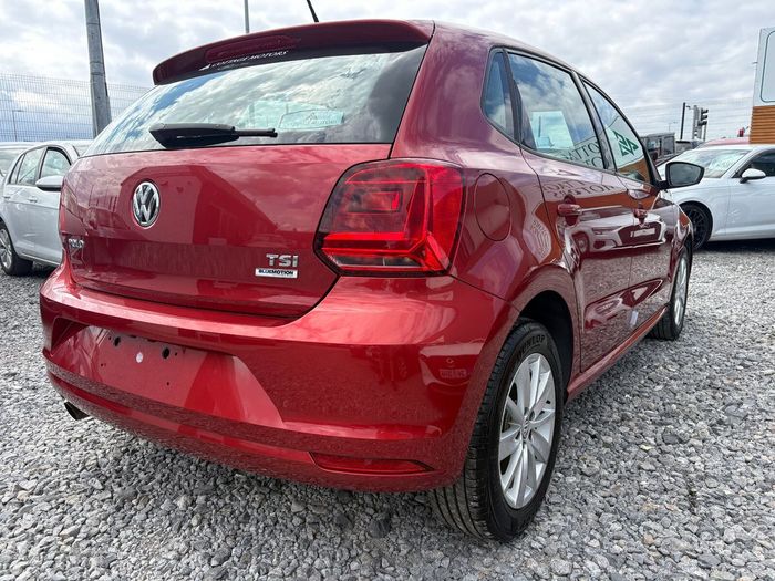 Volkswagen Polo 2016