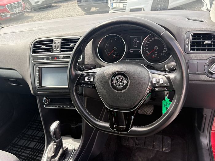 Volkswagen Polo 2016