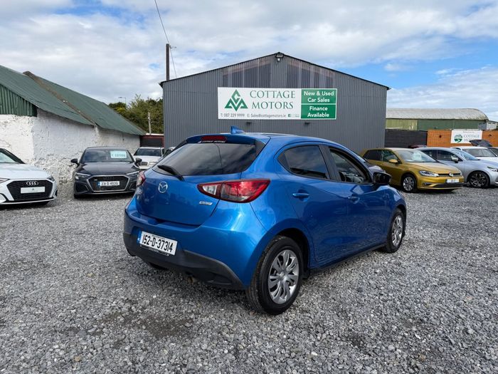 Mazda Demio 2015