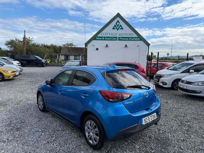 Mazda Demio 2015