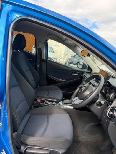 Mazda Demio 2015