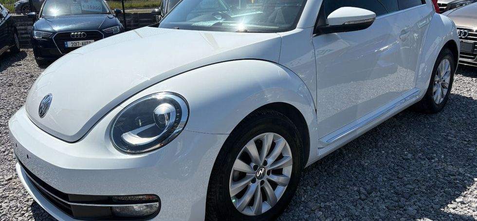 Volkswagen Beetle 2016