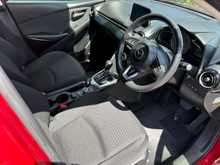 Mazda Demio 2017