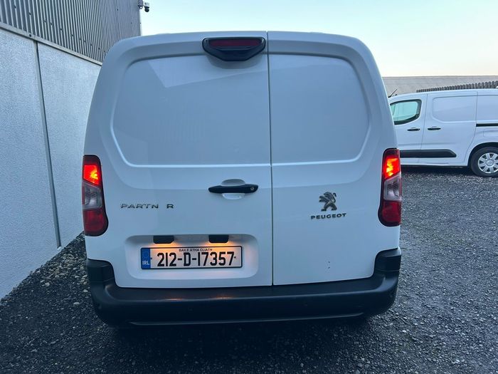 Peugeot Partner 2021