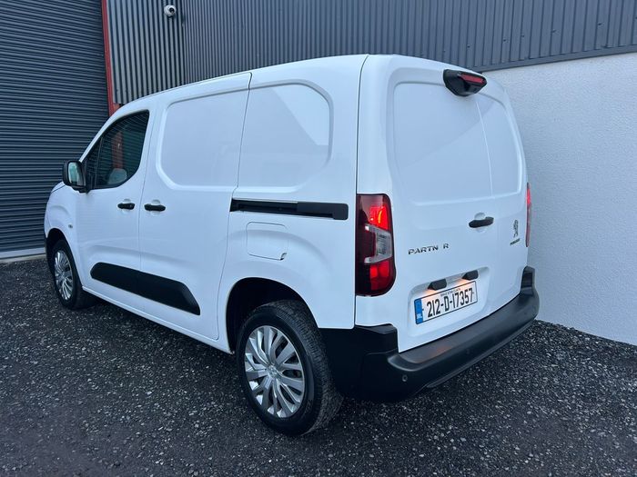 Peugeot Partner 2021