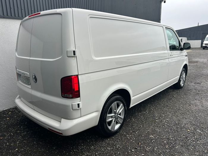 Volkswagen Transporter 2021