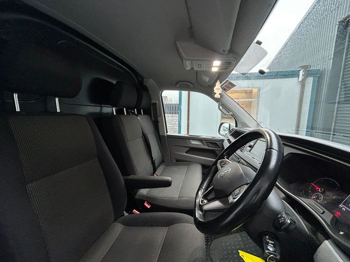 Volkswagen Transporter 2021