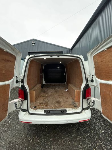 Volkswagen Transporter 2021