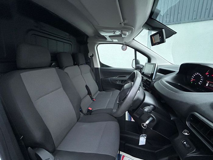 Peugeot Partner 2021