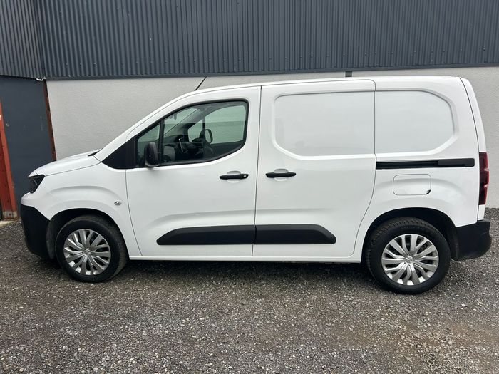 Peugeot Partner 2022