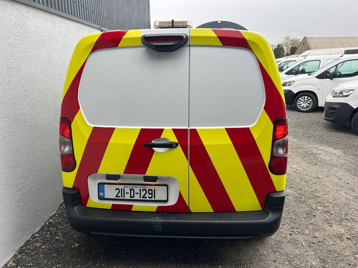 Peugeot Partner 2021