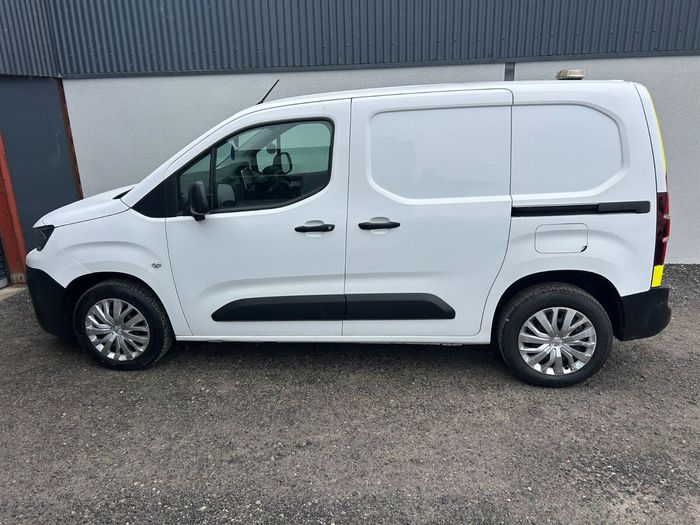 Peugeot Partner 2021