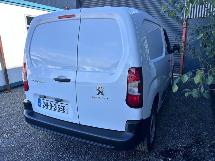 Peugeot Partner 2024