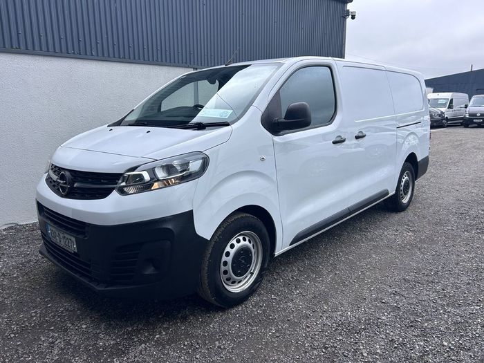 Opel Vivaro 2023